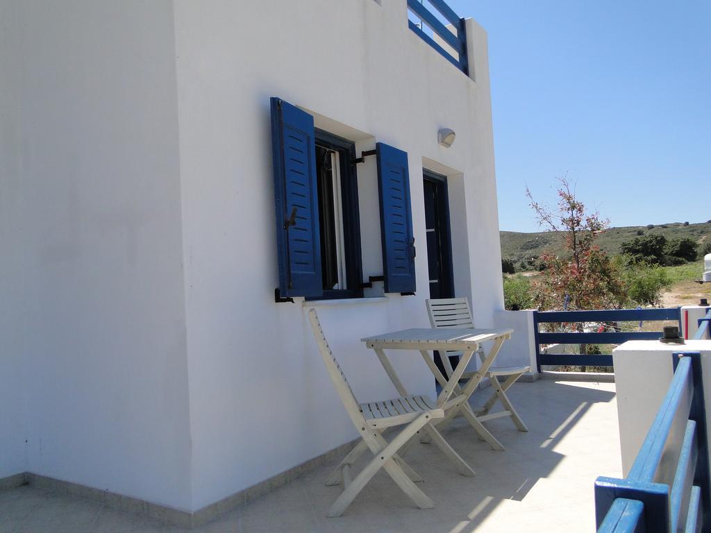 Villa Marios- Under The Volcano Zefiria ภายนอก รูปภาพ